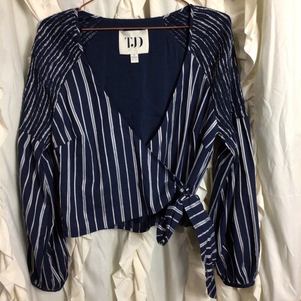 The Jetset Diaries Kensington Striped Wrap Top Navy White Small Preppy - Picture 2 of 8